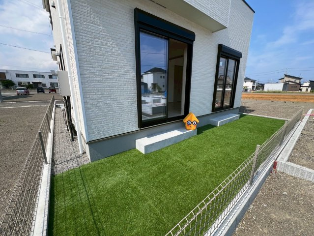 焼津市石津　新築住宅の庭