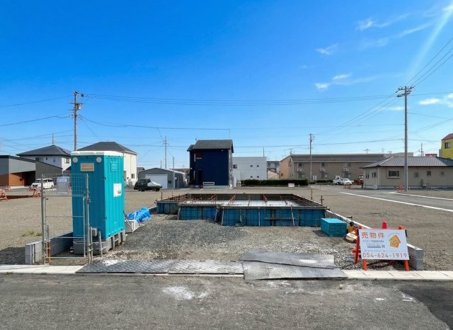 焼津市石津　新築住宅の駐車場|2026年2月12日撮影