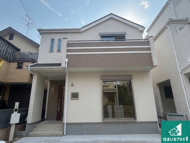 尼崎市西難波町　新築一戸建ての外観|お客様に長く安心して住んでいだだける事にこだわった家づくり！住んでからのアフターサービスにもしっかりと取り組んでいます！