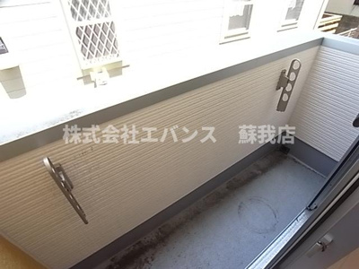 【バルコニー】 | ドムス・フォルティア | お洗濯にも便利なバルコニー付き