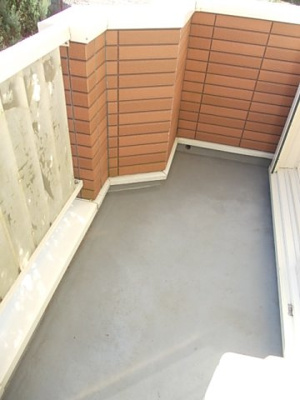 【バルコニー】 | ジョイ・キープ・クニヤンⅡ | 落ち着いた時間を過ごせるバルコニーです