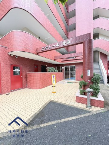 エクレール愛宕のエントランス
