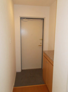 【玄関】 | ラポール西大島ウエスト