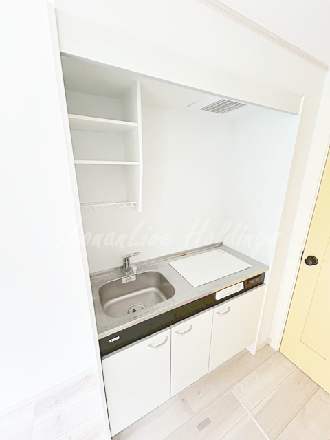 横浜市戸塚区戸塚町のアパートのキッチン|広々としたキッチンです♪