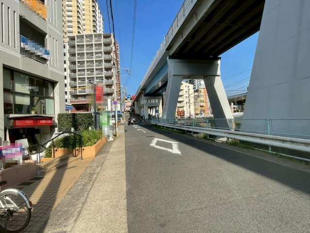 アイビーヒルズ本郷の周辺