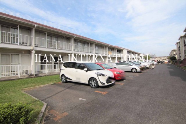 サンシティヒコタＡ-1の駐車場