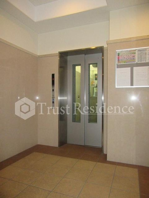 【ロビー】 | アークプラザ荒川公園 | エントランス