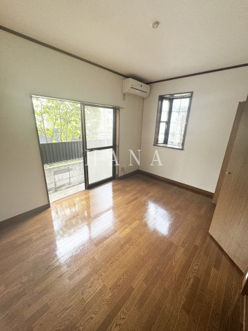 アベニュー・アイの居間・リビング