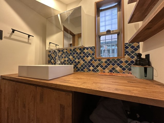 入間郡三芳町大字藤久保の中古一戸建の洗面所