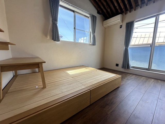 入間郡三芳町大字藤久保の中古一戸建の洋室