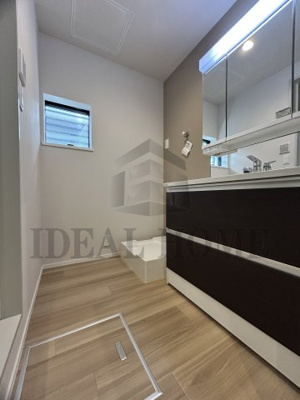 【洗面所】 | Meteora