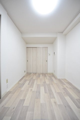 【寝室】 | サニー神戸マンション