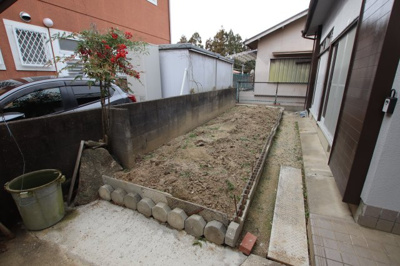 【庭】 | 河内長野市北青葉台貸家