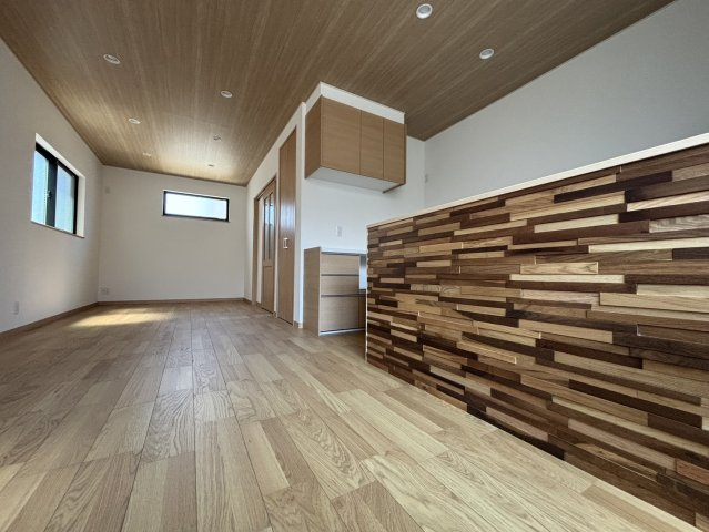 広島市南区宇品御幸５丁目の居間・リビング