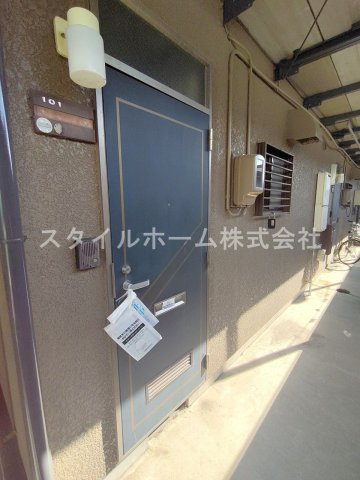 コスモハイツデューンの駐車場