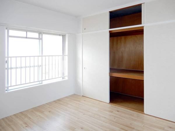 ビレッジハウス直方3号棟の収納|ビレッジハウスの同一物件・同一タイプの間取りの写真です