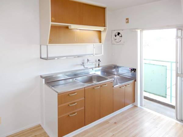 ビレッジハウス直方3号棟のキッチン|ビレッジハウスの同一物件・同一タイプの間取りの写真です