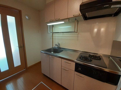 【キッチン】 | ユートピーメゾン | コンパクトなキッチンで掃除もラクラク