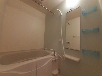 【浴室】 | ユートピーメゾン | 日々の疲れを癒すお風呂付です