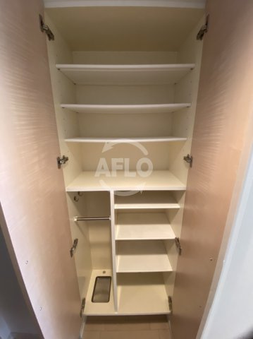 ゼニスレジデンス難波南の内装|ゼニスレジデンス　玄関収納