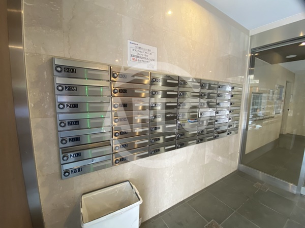 ゼニスレジデンス難波南の外観|ゼニスレジデンス　メールボックス