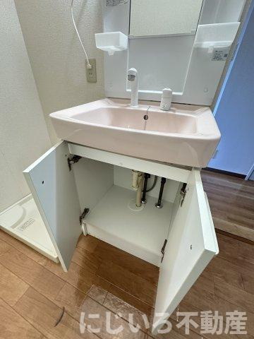 フレグランスAPの洗面所