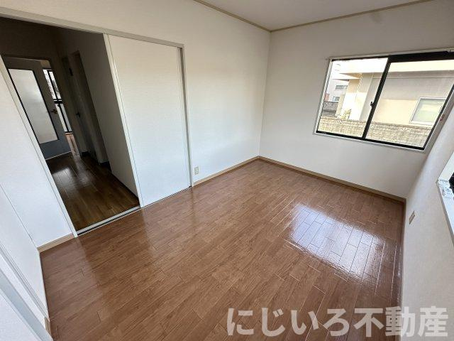フレグランスAPの居間・リビング