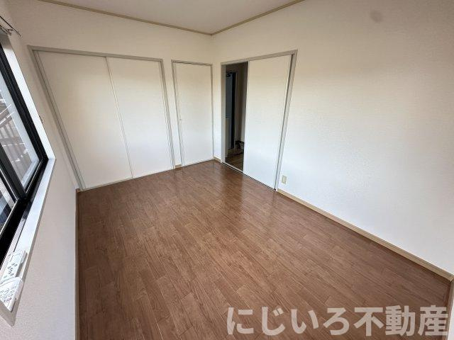 フレグランスAPの居間・リビング