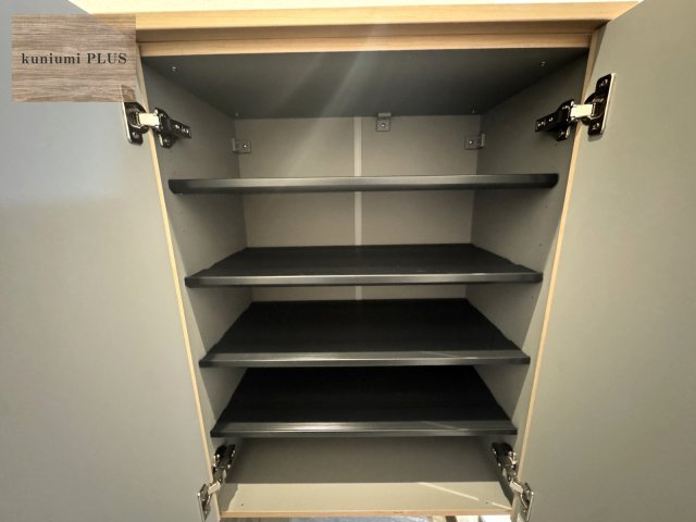 クローバーハイツ森小路3号棟の収納