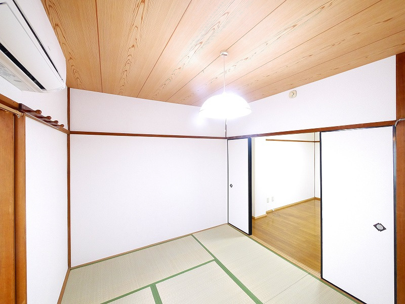 グランコートⅡ番館の和室