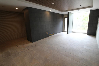 【ロビー】 | LEGESTA大阪レジデンス