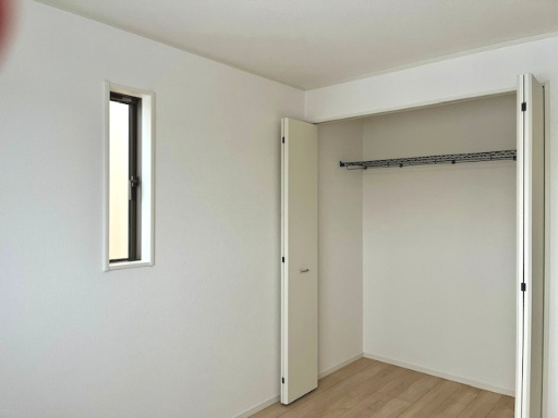 越前市平出新築戸建1号棟の洋室