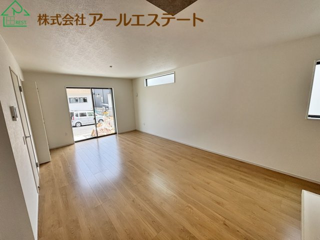 加古郡稲美町中村　　新築戸建の居間・リビング