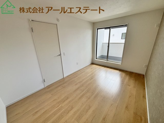 加古郡稲美町中村　　新築戸建の寝室
