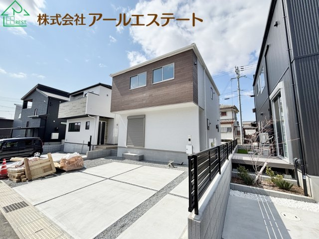 加古郡稲美町中村　　新築戸建の外観