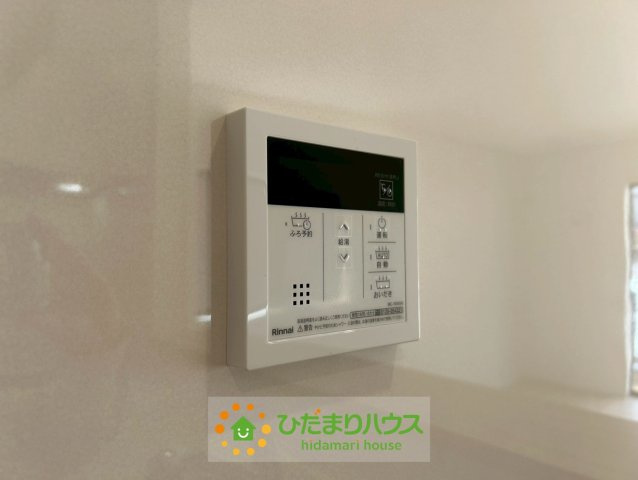 加須市南町第3　新築一戸建て　03　クレイドルガーデンの発電・温水設備