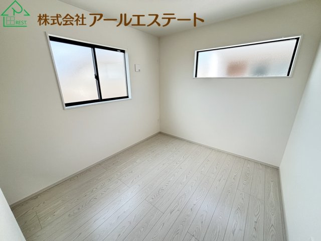 加古郡稲美町中村　　新築戸建の寝室