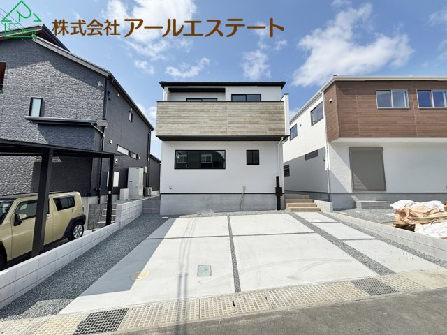 加古郡稲美町中村　　新築戸建の外観