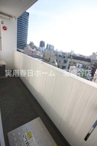 【バルコニー】