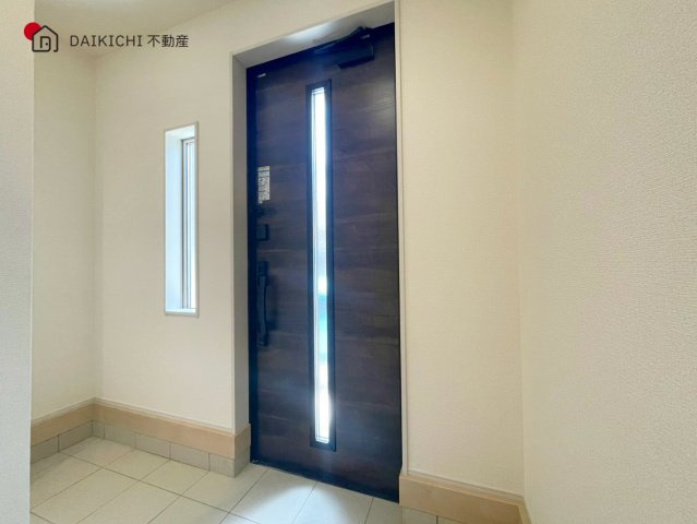 【玄関】 | 北本市石戸4丁目　Livele Garden.S　新築戸建　全1棟　1号棟