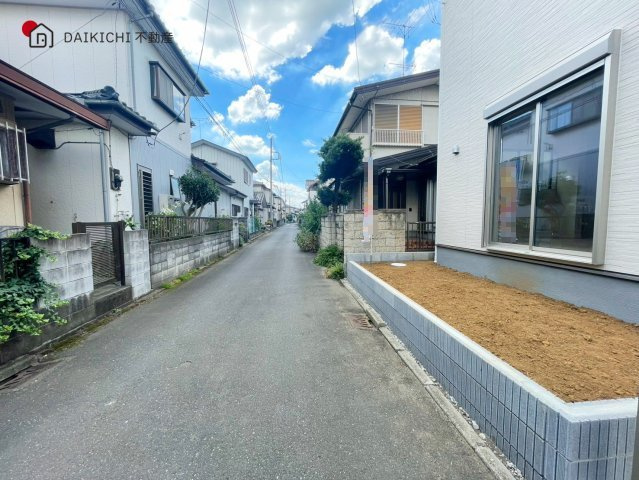 【前面道路含む現地写真】 | 北本市石戸4丁目　Livele Garden.S　新築戸建　全1棟　1号棟