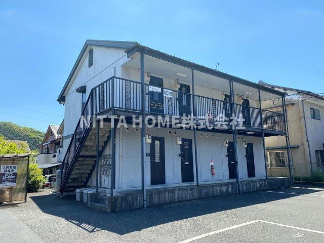 フローラルハイツの外観|単身者様にお早めお問い合わせを♪