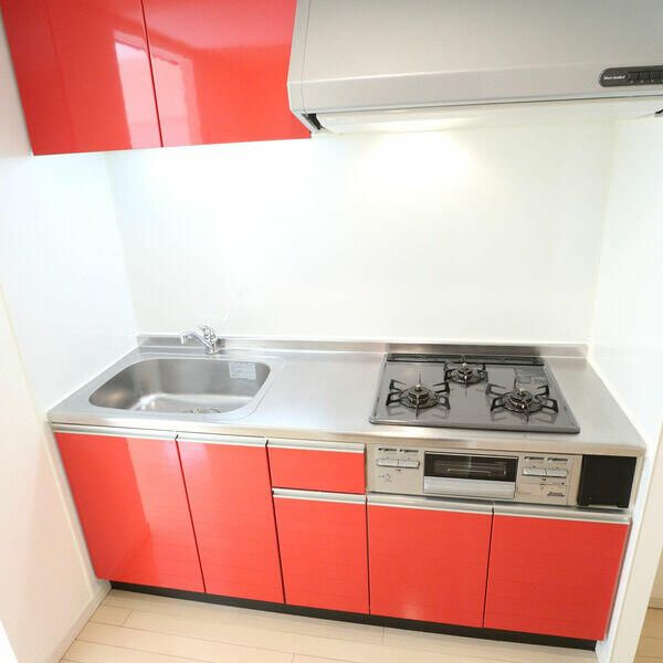 スクエアコートのキッチン