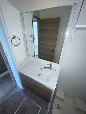 【独立洗面台】