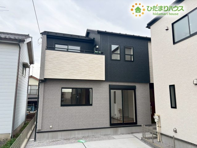 鴻巣市本町7丁目　新築戸建　ブルーミング01の外観