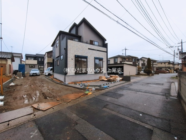 鴻巣市本町7丁目　新築戸建　ブルーミング01の外観