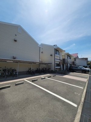 【駐車場】 | KファミールメゾンB棟