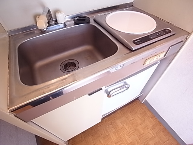 平磯ビルのキッチン