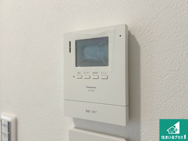 神戸市北区有野台　新築一戸建ての防犯設備|カラーモニターインターホン！声だけでなく来訪者の姿や顔がモニターで確認できるので、小さなお子様がいらっしゃるご家庭でも安心できます！