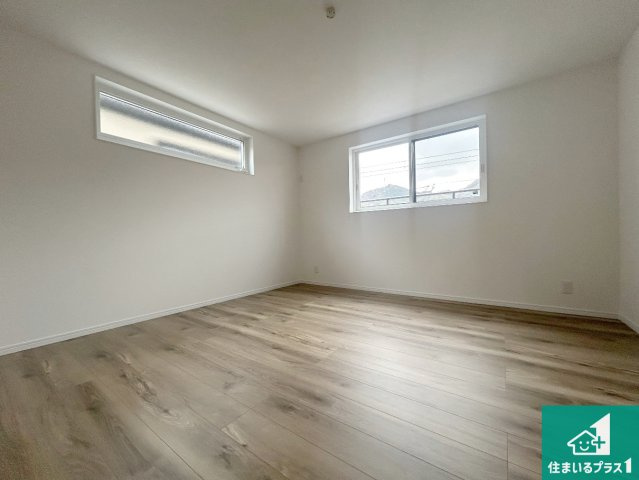 神戸市北区有野台　新築一戸建ての洋室|シンプルな洋室は、自分好みのインテリアが楽しめます♪ご家族とインテリアや家具を選びに行くのは新築購入時の醍醐味の一つです。ぜひお楽しみください♪